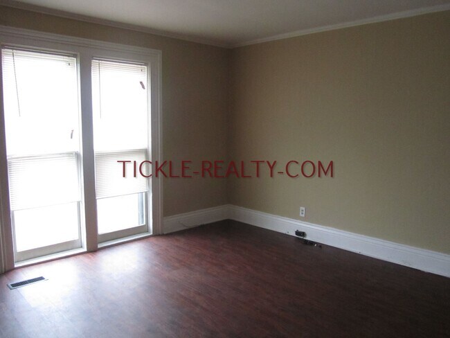 Foto del edificio - 11 Lafayette Pl