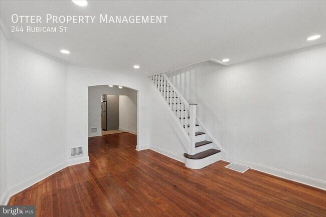 Building Photo - 244 Rubicam St