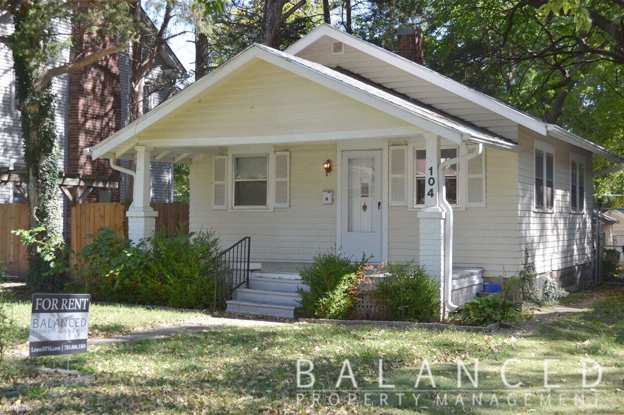 1 Br 1 Bath House 104 Sw Courtland Ave House For Rent In Topeka Ks Apartments Com