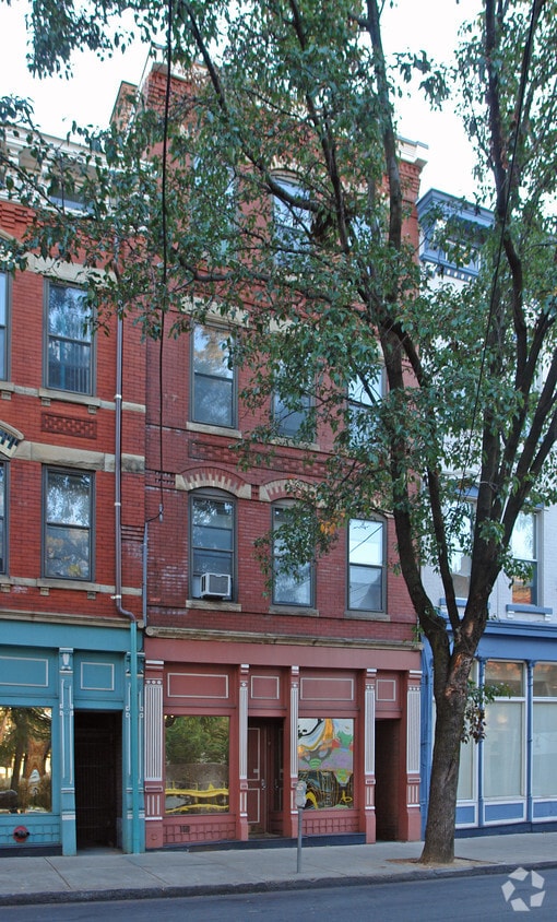 Building Photo - 1716 Race St
