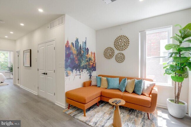 Foto del edificio - 2251 N 33rd St