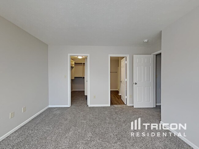 Building Photo - 114 Thistle Wood Dr