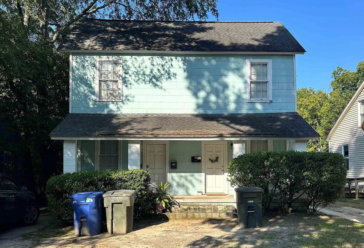 Primary Photo - 111 Huger St