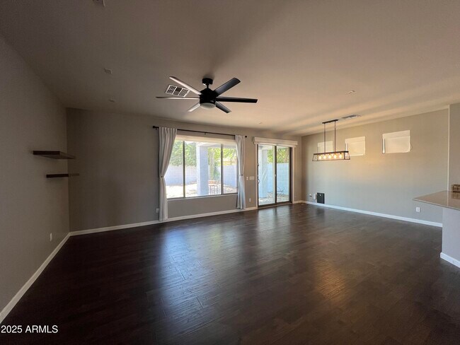 Foto del edificio - 6729 S Pewter Way
