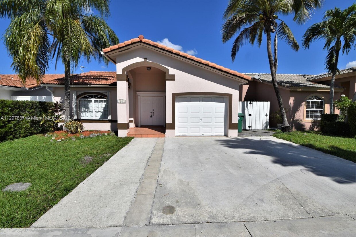 14289 SW 9th Terrace, Miami, FL 33184 House for Rent in Miami, FL