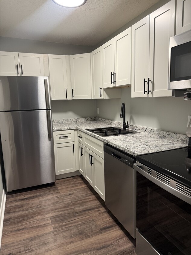 Parker Hill Apartments - Parker Hill Apartments