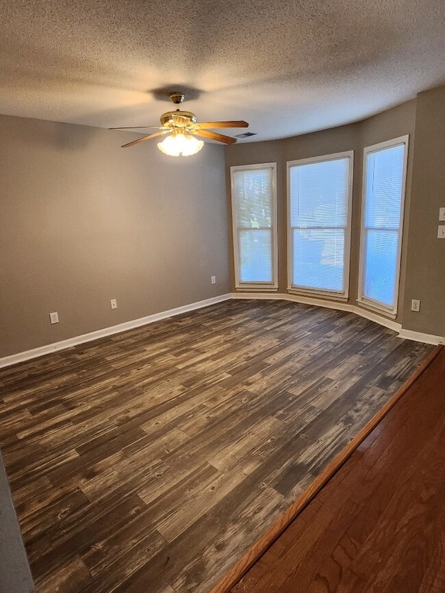 Building Photo - Grayson Valley- 2-Story Townhome