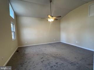 Foto del edificio - 116 Lakeview Pkwy