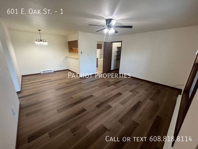 Foto del edificio - 601 E Oak St