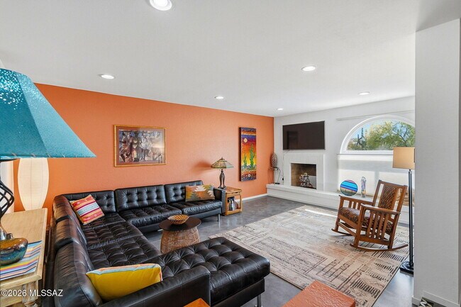 Foto del edificio - 6745 N Quartzite Canyon Pl