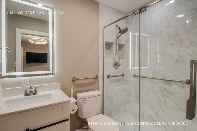 Foto del edificio - 508 Tasha Dr