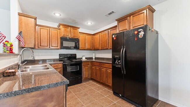 Foto del edificio - 4486 W Serviceberry Dr