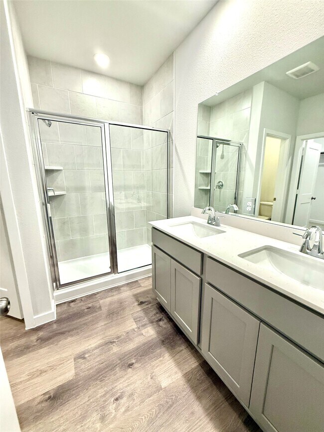 Foto del edificio - 32919 Silver Mdw Wy