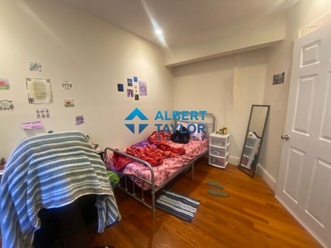 Foto del edificio - 151 Highland St