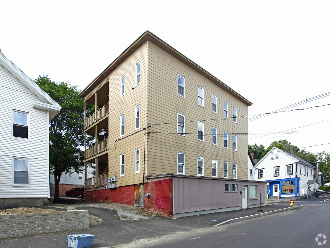 Primary Photo - 524 Wilson St