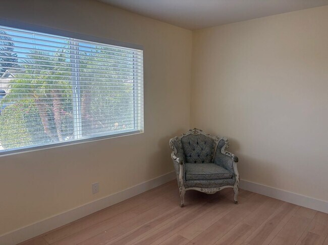 Foto del edificio - 23337 Hartland St