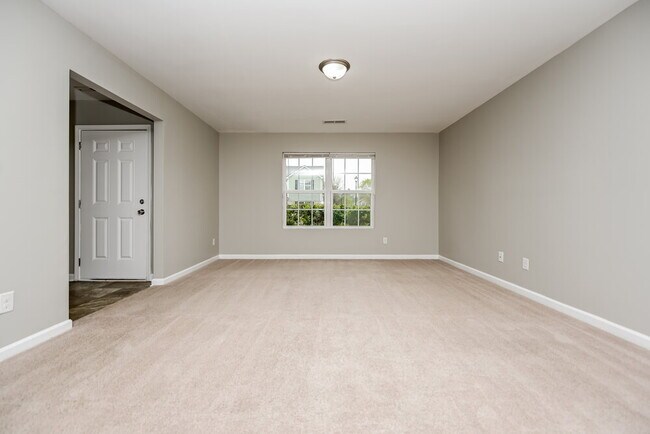 Foto del edificio - 1505 Hydrangea Ln