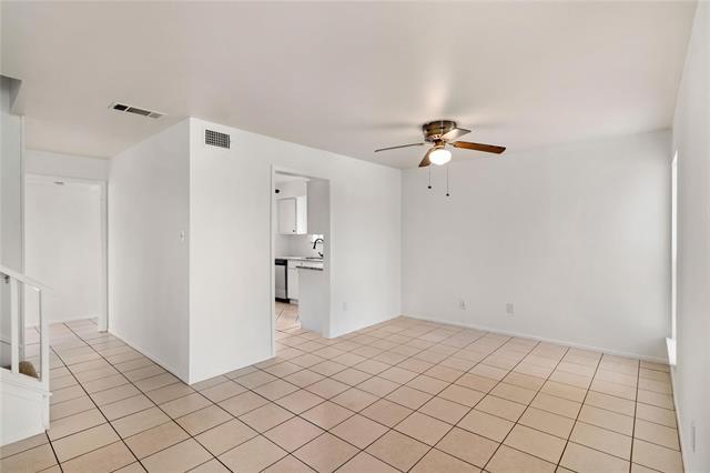 Building Photo - 4015 Ridgebrook Dr