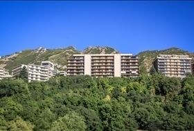 Foto principal - 910 Donner Way