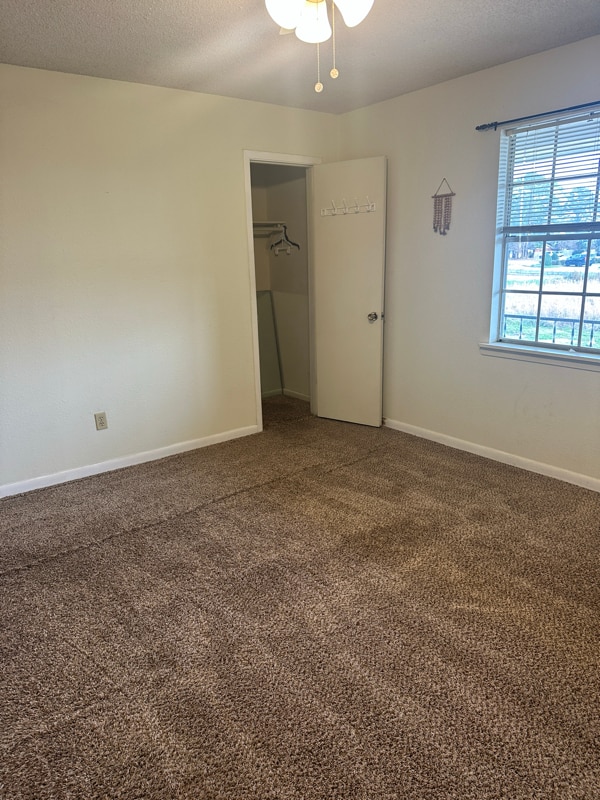 Building Photo - 5930 Orleans Pl