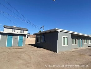 Building Photo - 1233 W Pierce St