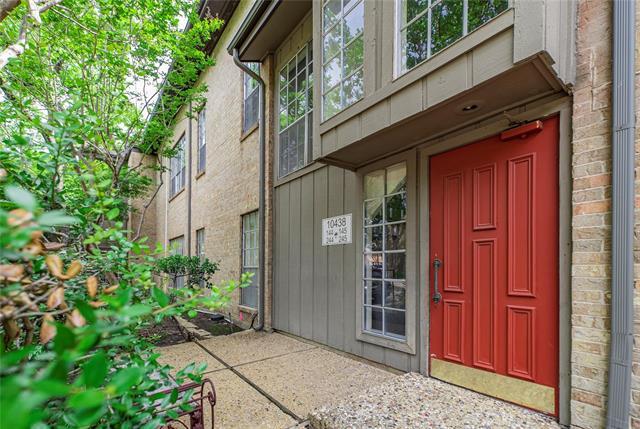 Foto principal - 10438 High Hollows Dr