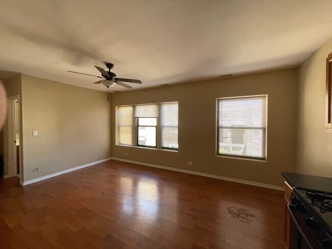Living Room - 1900 E 79th St