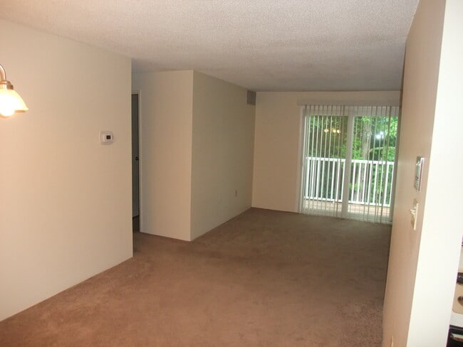 Living Room w/Slider to Balcony - 11 Silver Hill Ln