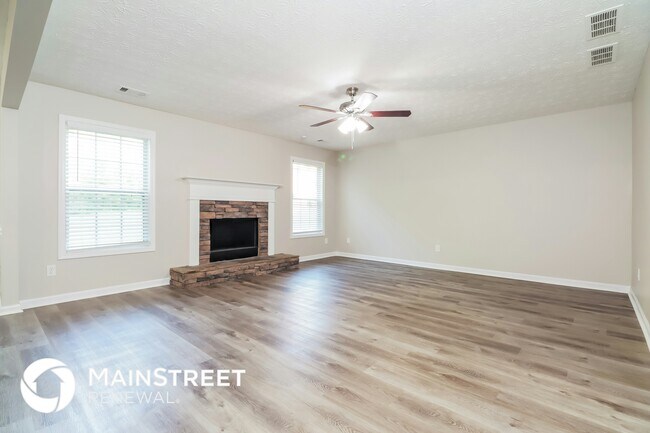 Building Photo - 1731 River Mill Trail NE