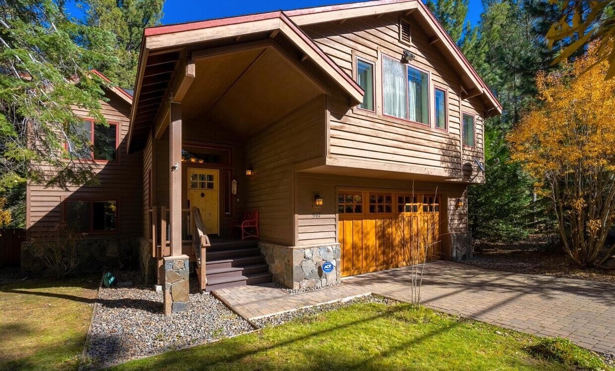 567 Eloise Ave, South Lake Tahoe, CA 96150 House Rental in South Lake