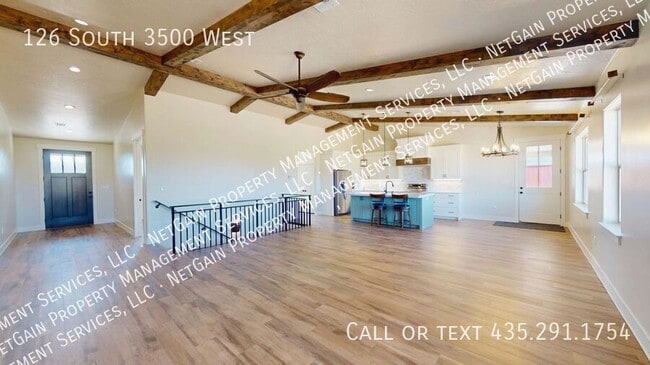 Building Photo - 126 S 3500 W