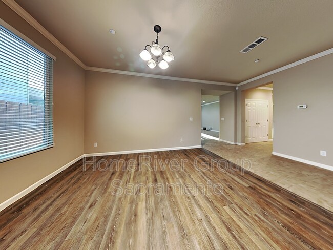Building Photo - 1240 Billington Ln