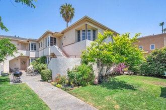 Building Photo - 1546 S Holt Ave