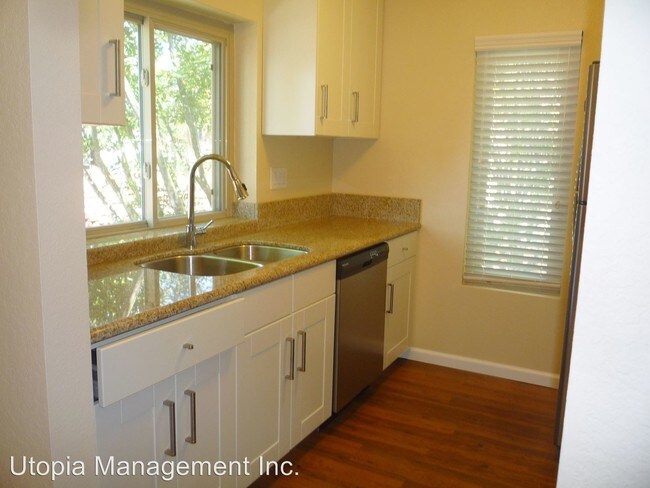 Building Photo - 10676 Dabney Dr