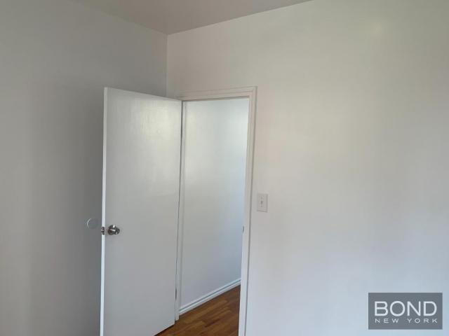 Foto del edificio - 2 bedroom in New York NY 10019