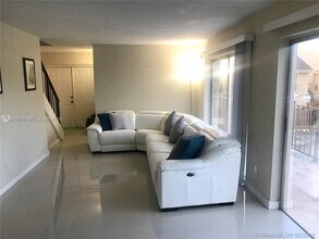 Building Photo - 15450 SW 85th Terrace