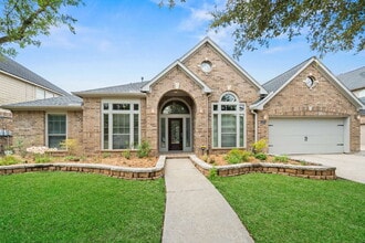Building Photo - 2818 Red Maple Dr
