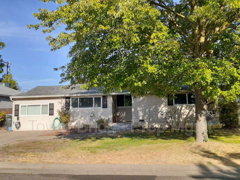 Foto principal - 2640 Watson St