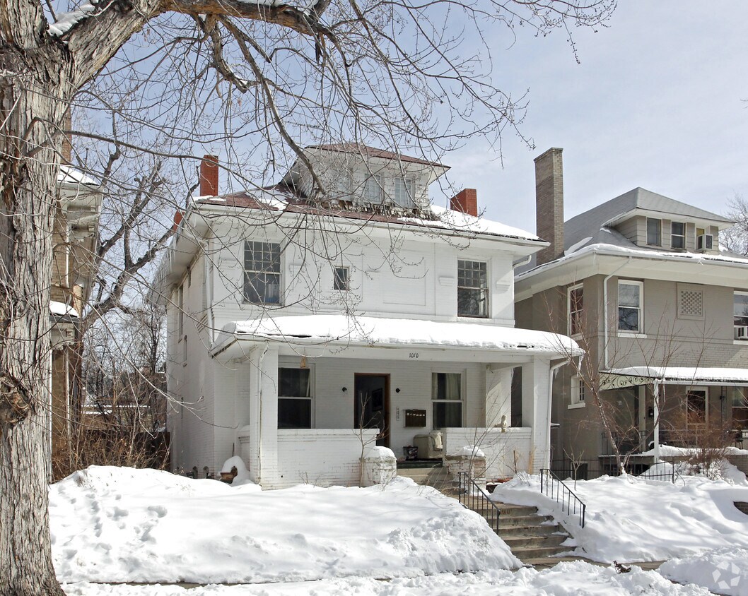 Primary Photo - 1010 Marion St