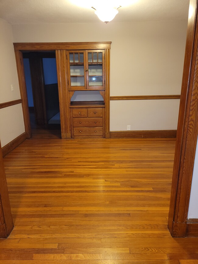 Dining Room - 35 Garfield Ave