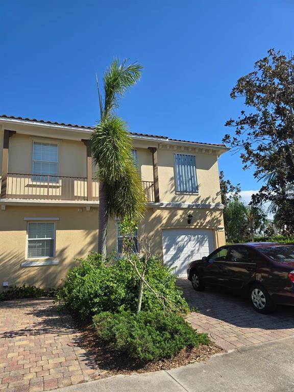 1867 Burgos Dr, Sarasota, FL 34238 Townhome Rentals in Sarasota FL