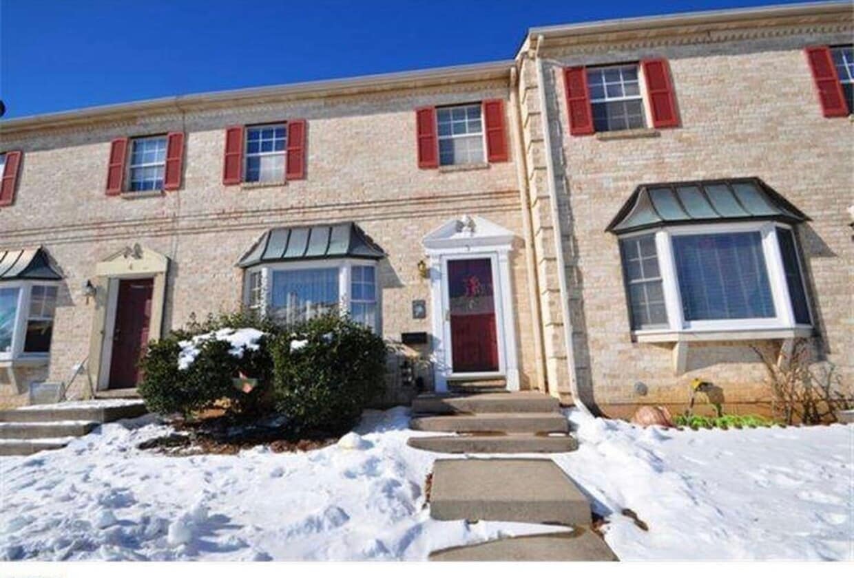 3 Lincoln Pl, Whitehall, PA 18052 Townhome Rentals in Whitehall PA