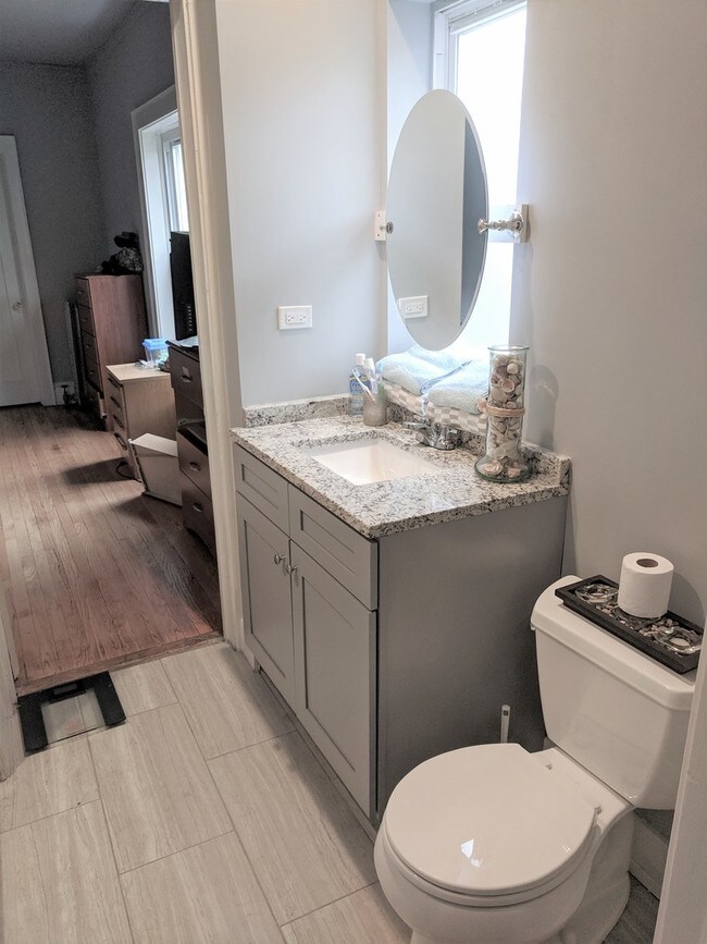 Foto del edificio - 5233 S Michigan Ave