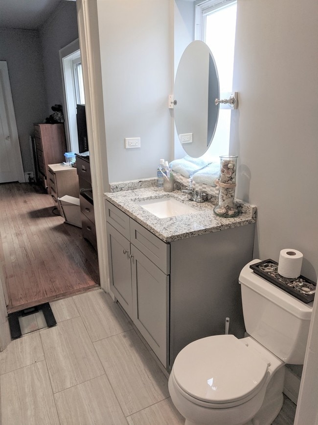 Building Photo - 5233 S Michigan Ave