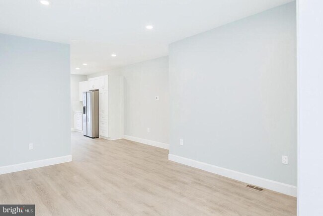 Building Photo - 6515 Torresdale Ave