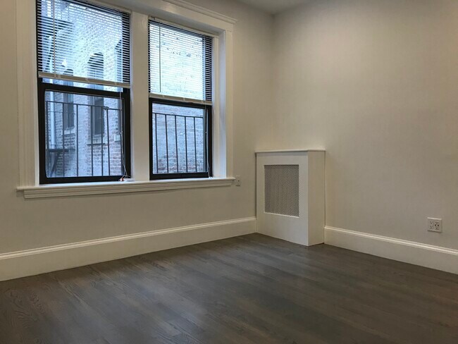 Foto del edificio - 19 Peterborough St