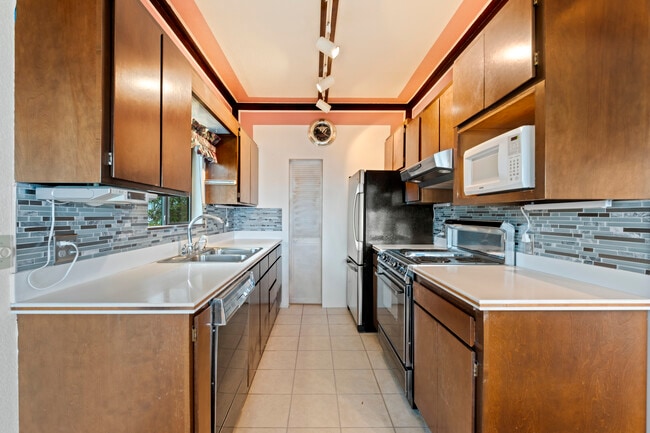 Foto del edificio - 414 E 32nd St