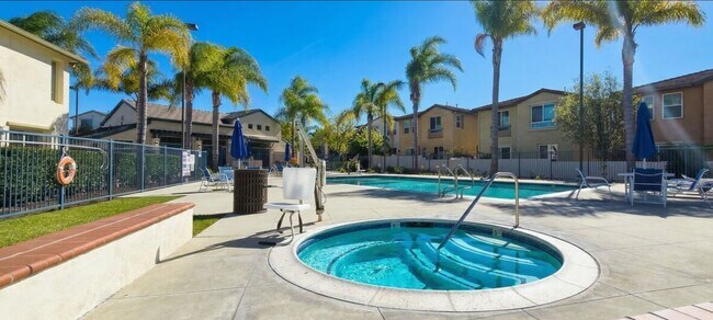 Foto del edificio - 12015 Acadia Ct