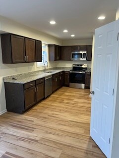 Foto del edificio - 5 Fellows Rd