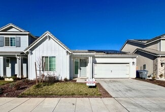 Building Photo - 4137 Beverly Ave